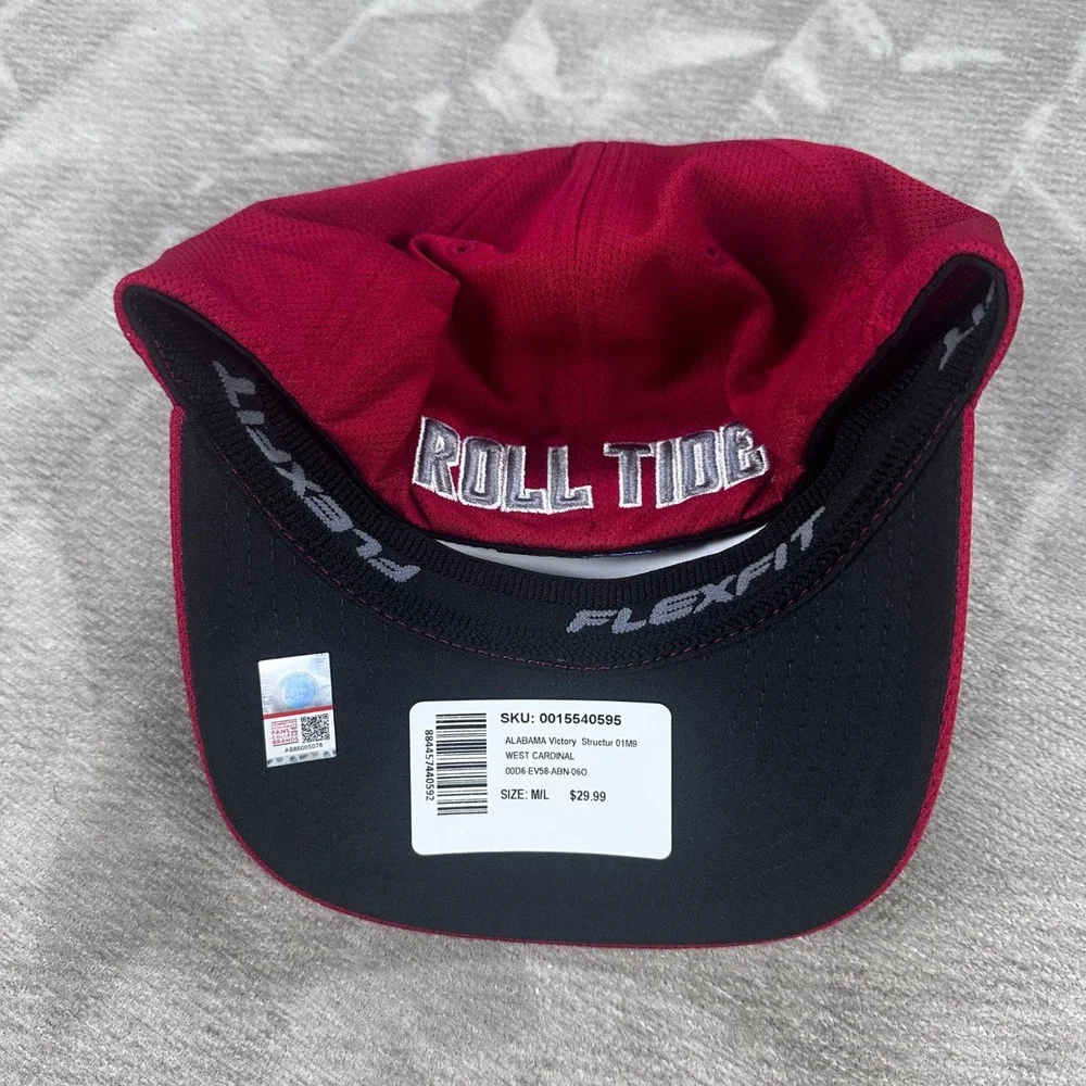 Alabama Crimson Tide Top of the World‎ Reflex Logo Flex Hat Mens Crimson M/L